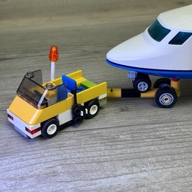 LEGO City Passenger Plane #3181 2010 90% Complete with Mini Figures Preowned