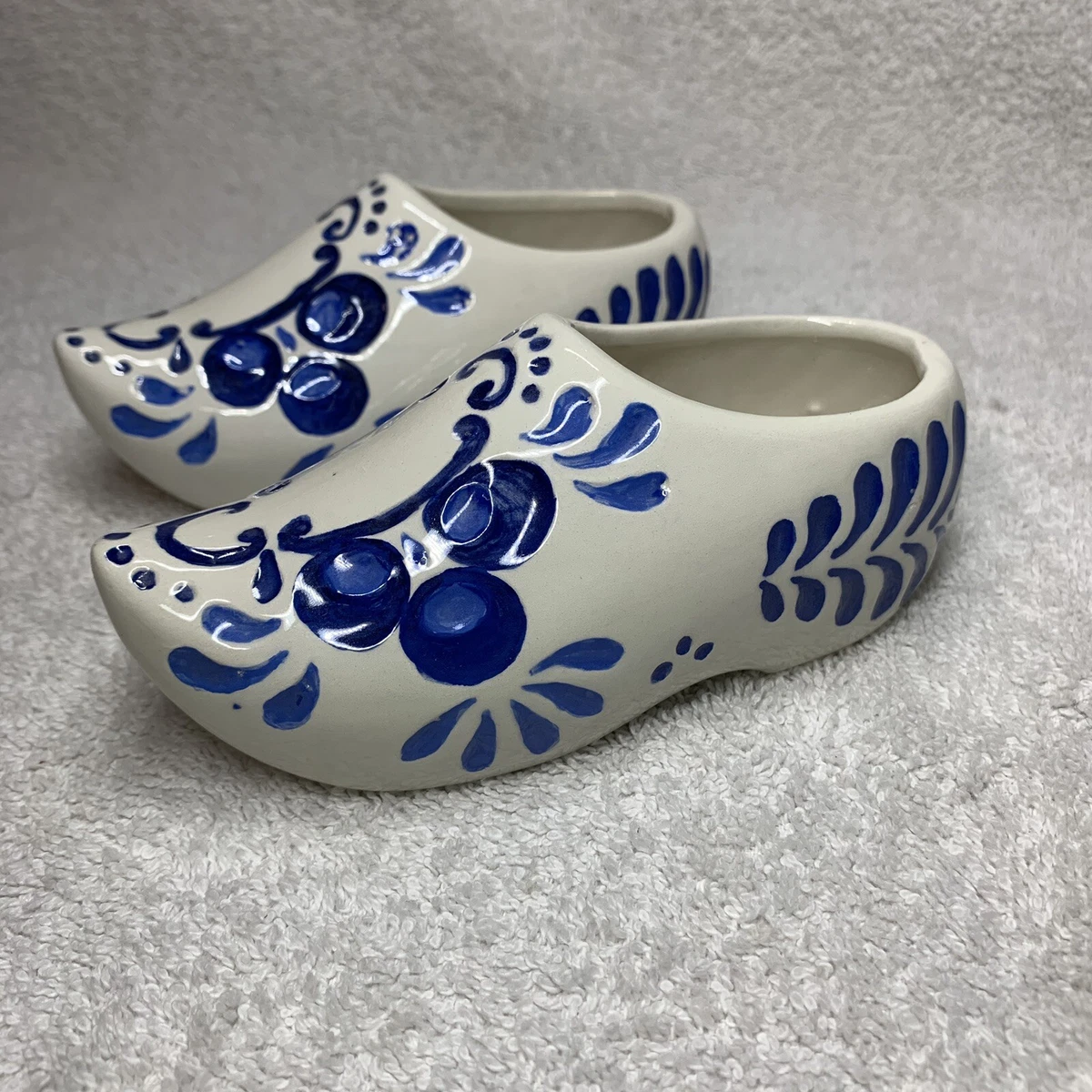 Vintage Pair Ceramic Blue White Dutch Style Shoes Miniature Wooden Clogs