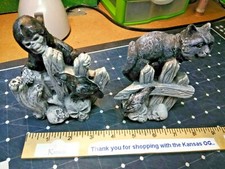 Halloween Graveyard Tombstone SKELETON WITCH Outdoor/Indoor Decoration WOLF CROW