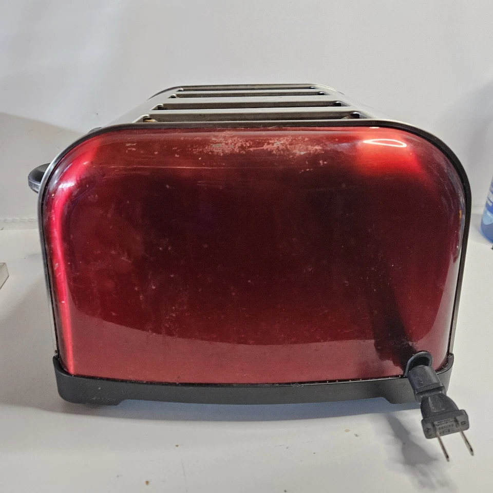 Oster TSSTTRWF4R -4 Slice Red Brushed Stainless Steel Toaster - Image 4 of 4