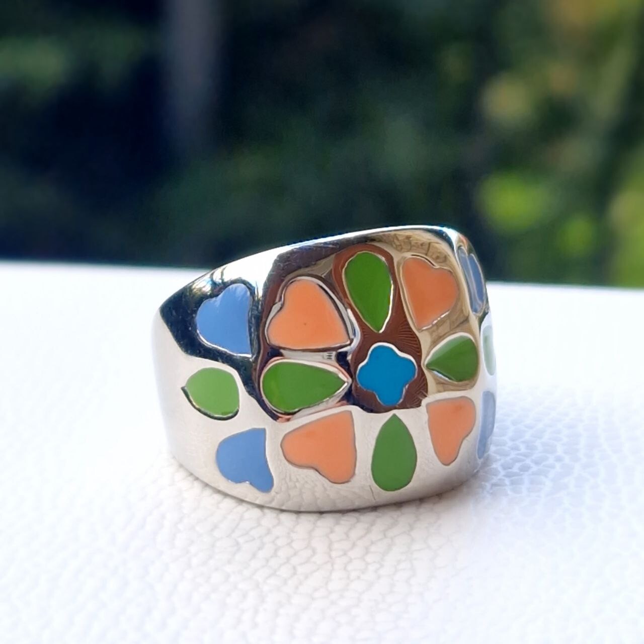 Bague acier 316L et émail noir chic pour femme taille 57 élégance durable