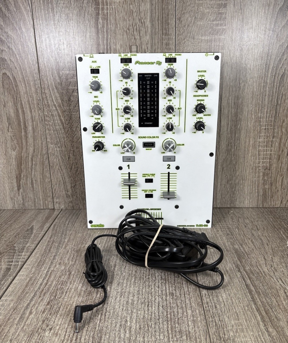 美品‼️Pioneer DJ DJM-S3 DJ Mixer パイオニア　dj Pioneer DJ DJMS3 Serato-ready 2-channel DJ Mixer | Sweetwater