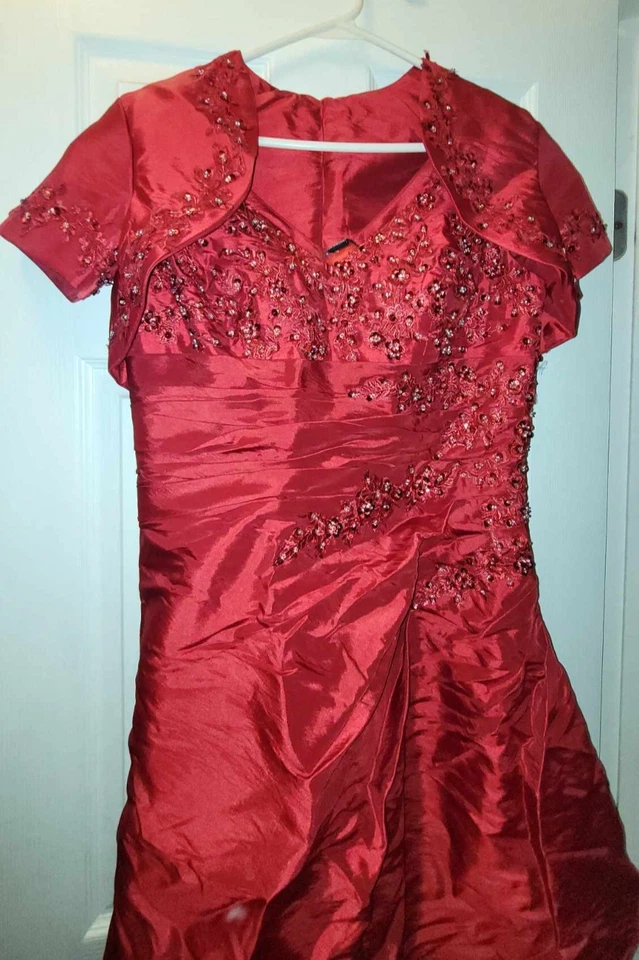 JJ's House Burgundy Sequin Beaded Mother of the Bride Dress & Bolero Sz 10 - NIB - Image 2 of 4