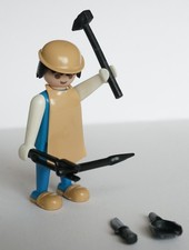 PLAYMOBIL ancien 3370 vintage  / forgeron / chevalier