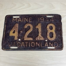Vintage 1944 Maine License Plate 4-218 Vacationland
