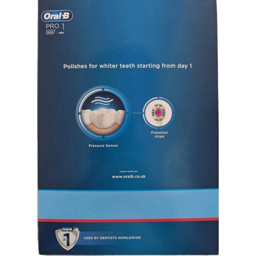 Oral-B Pro 1 650 Electric Toothbrush & Bonus 3D White Luxe Blast Toothpaste New! - Picture 3 of 6