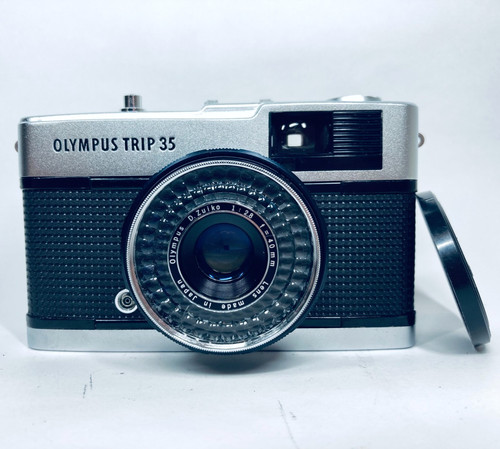 [NEAR MINT] Olympus TRIP 35 Point & Shoot 35mm Film Camera From JAPAN