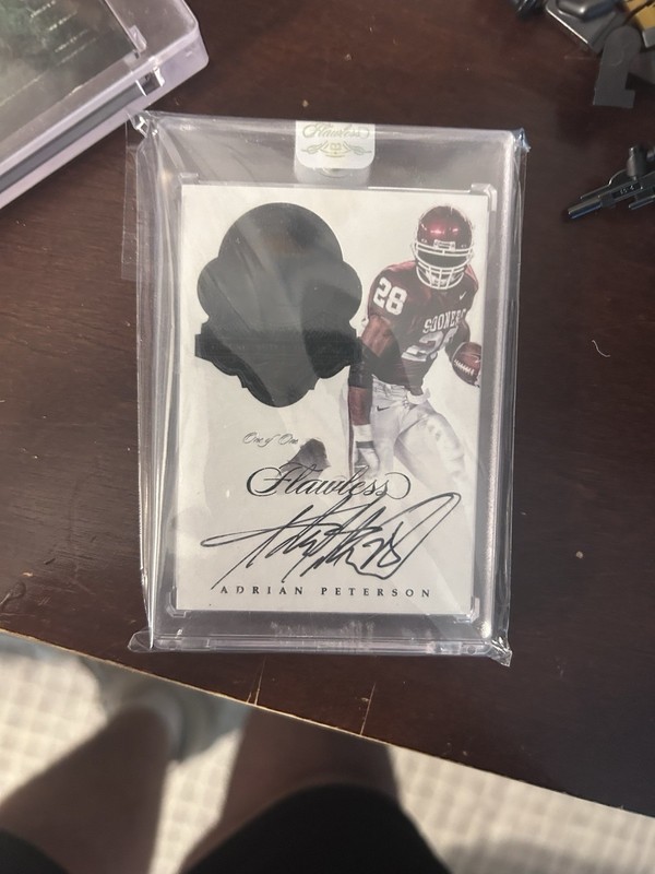 Adrian Peterson Flawless Collegiate 2017 1/1 Autograph DISGUSTING 🤢 SEALED