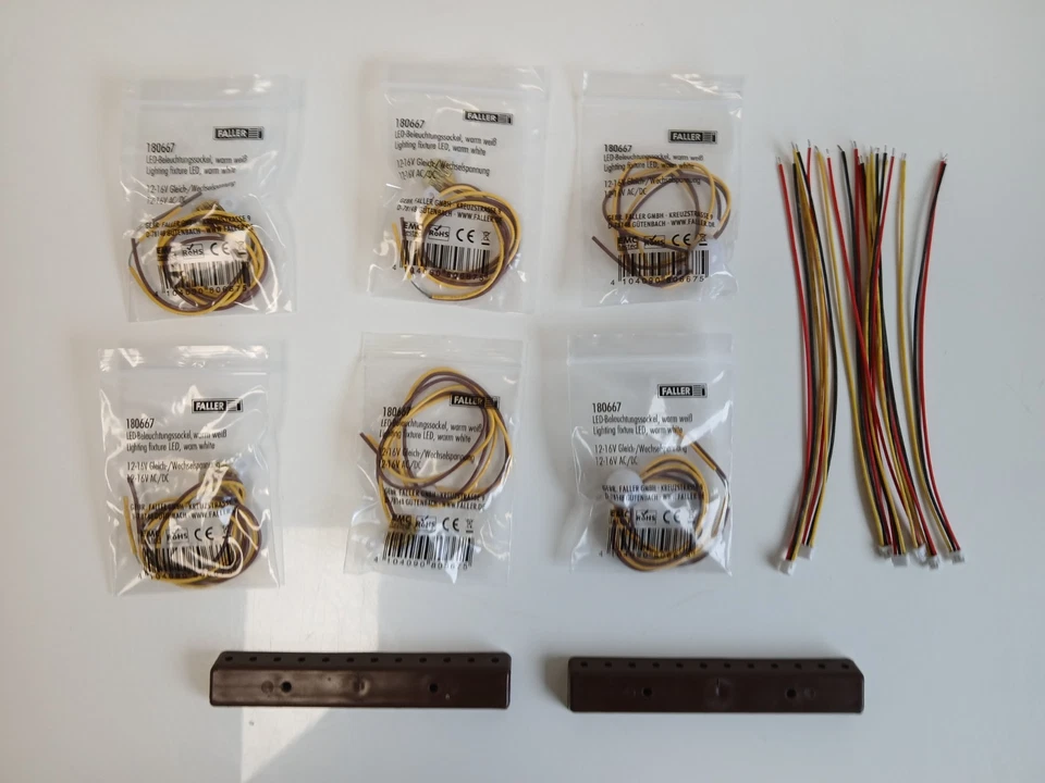 Faller Beleuchtungssockel 180667 - Verteilerplatten - Anschlusskabel --- COK 589 - Bild 2 von 4