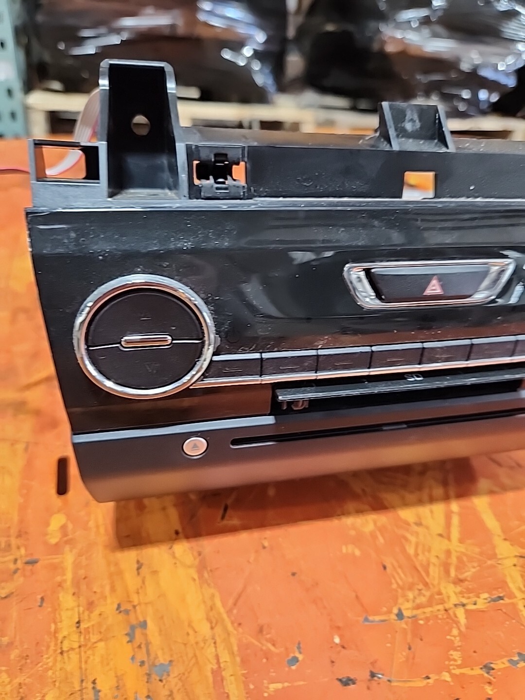 2014-17 MASERATI GHIBLI RADIO STEREO HEAD UNIT RECEIVER 06700310590 #83