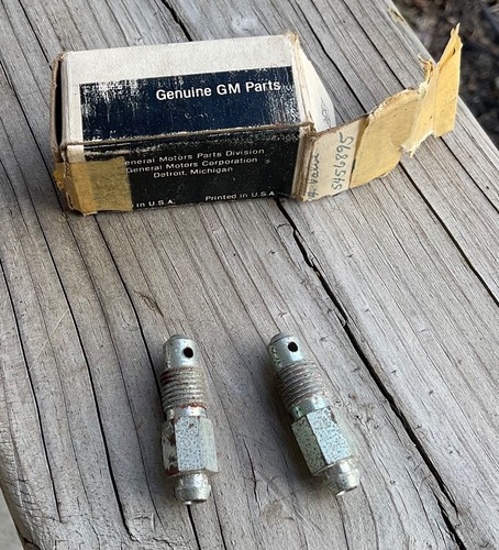 1962 PONTIAC TEMPEST REAR WHEEL CYLINDER SCREW BLEEDER PAIR #5456895=GENUINE GM