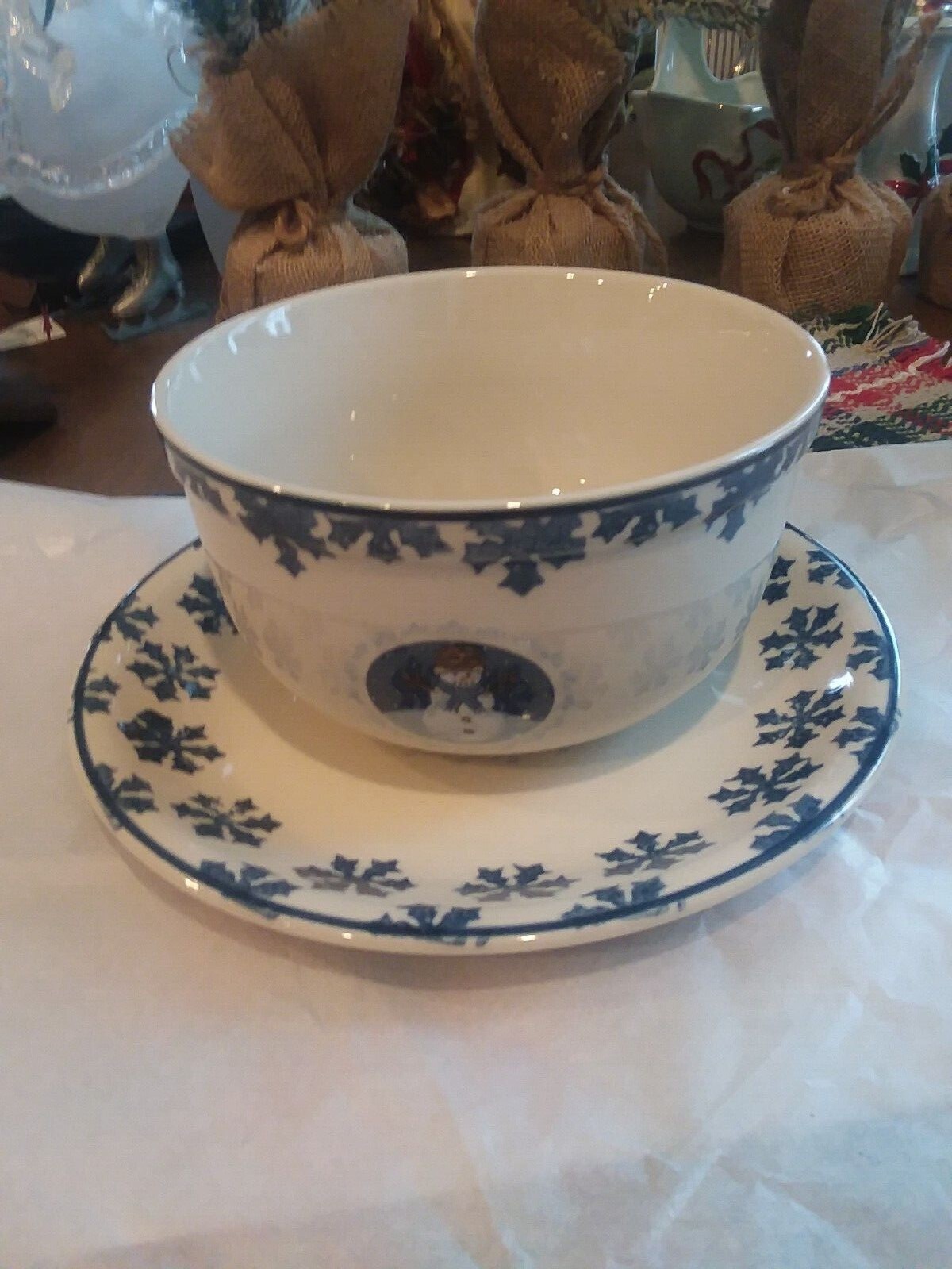 COLLECTIBLE FOLKCRAFT STONEWARE CAMEO SNOWMAN MINT DISHES 8PC XMAS