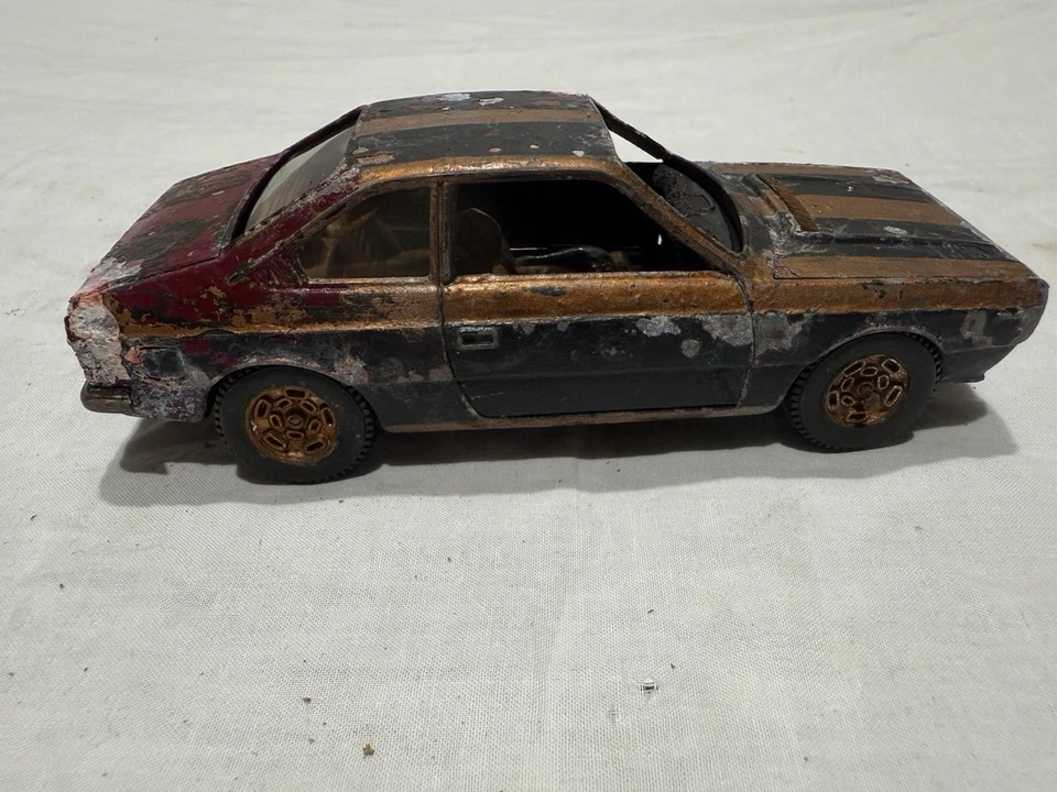 Lancia Beta Coupe Mebetoys 1:25 Da Recupero O pezzi Ricambio No Politoys - Immagine 3 di 4