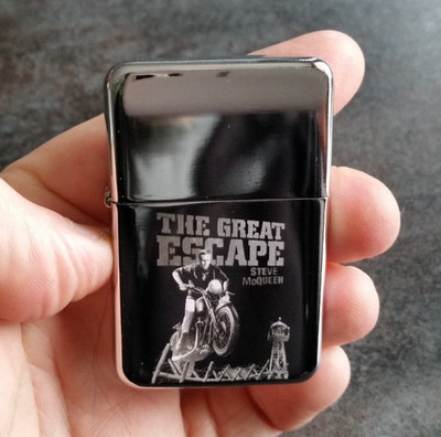 The Great Escape Filmposter Feuerzeug mit Gravur und Geschenkbox - KOSTENLOSE GRAVUR