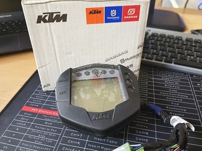 KTM 125duke 200duke スピードメーター Genuine Speedometer With ABS For KTM Duke 125 200 250 390 2013 to