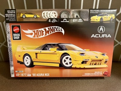 Mattel Brick Shop Hot Wheels 90 Acura NSX Yellow Building Toy 877 Pieces IN HAND