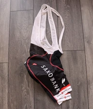 SAXO BANK SPORTFUL MENS BIKE CYCLING BIB SHORTS SIZE MENS LARGE SAXOBANK TEAM