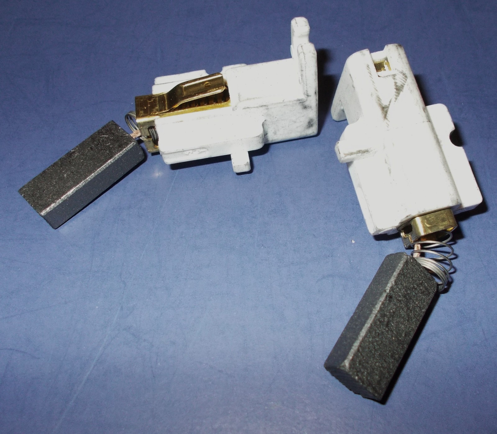 KIRBY VACUUM CARBON MOTOR BRUSHES G6 G5 G4 G3 SENTRIA I AND II OEM PART 107110A eBay