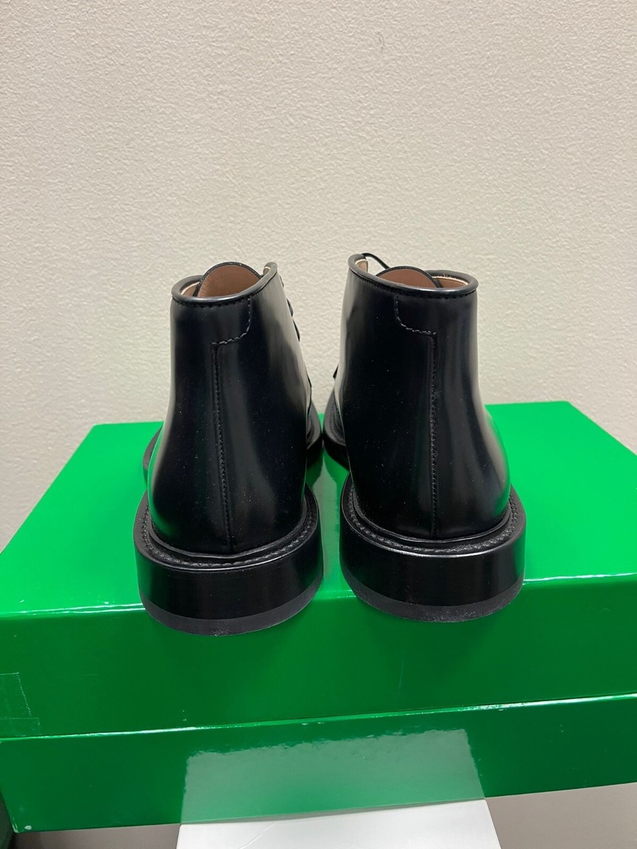 Bottega Veneta , Leather Ankle Boots in Tokyo Brush Calf in  display picture 1