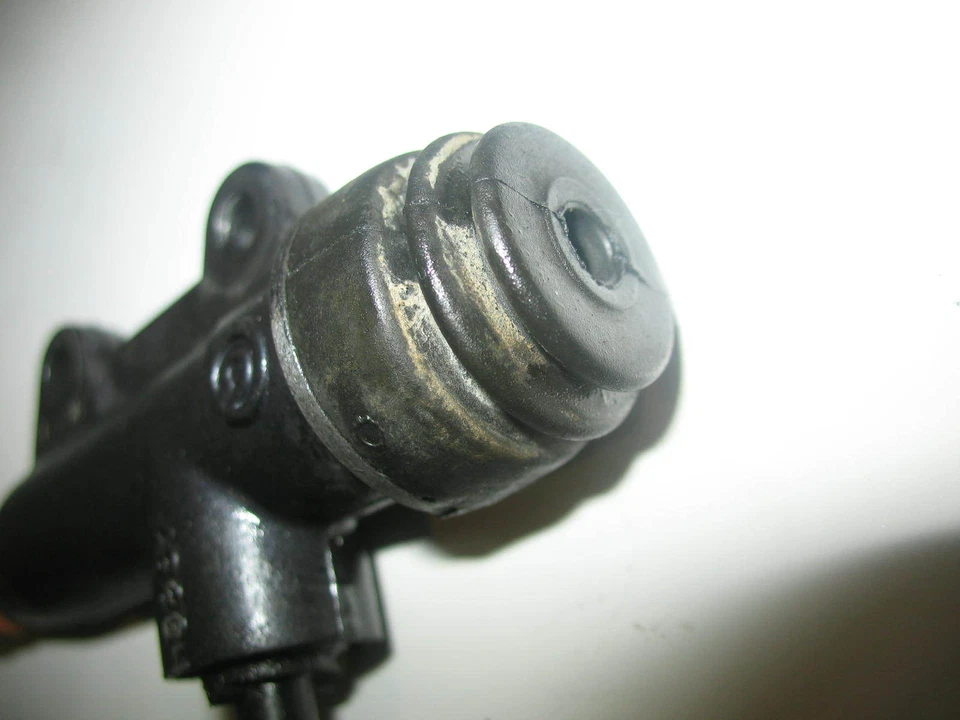 REAR BRAKE MASTER CYLINDER 1996 KTM 550MXC 550 MXC 1995 1994 CROSS COUNTRY 94 - Image 2 of 4