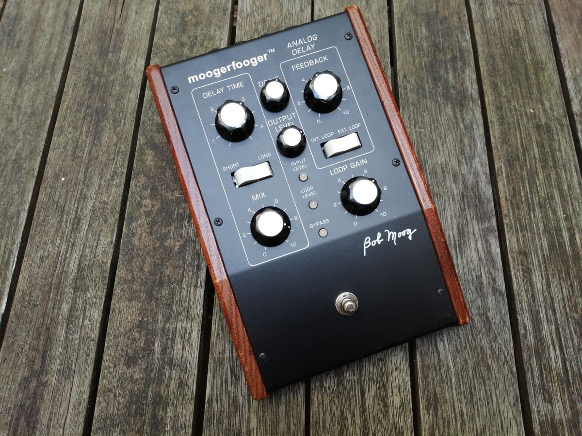 Moog MF-104 Moogerfooger Analog Delay | eBay