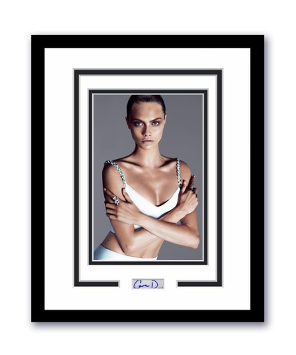 Cara Delevingne Autograph Signed 11x14 Framed Photo Fashion Supermodel ACOA