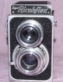 Vintage Super RICOHFLEX TLR Camera 120 Film format; Parts/Repair leather case