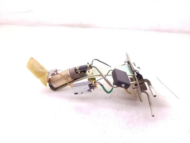 95-04 TOYOTA TACOMA 2.4L 4CYL ТОПЛИВНЫЙ НАСОС В СБОРЕ - Изображение 4 из 4