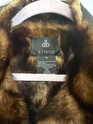 db Studio Wendejacke Kunstfell Wildleder Gr. M schwarz braun Knebelreißverschluss kuschelig schick - Bild 7 von 13