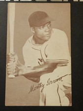 Top 10 Baseball Cards to Remember Monte Irvin 21