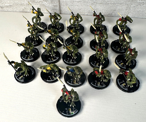 Mage Knight Dungeons  Lizard Man lot of 21 11 yellow, 9 red, 1 blue