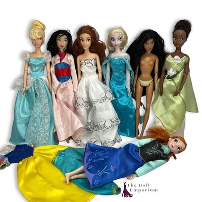 Disney Store Puppen Konvolut x 7 Puppen, alle brauchen TLC
