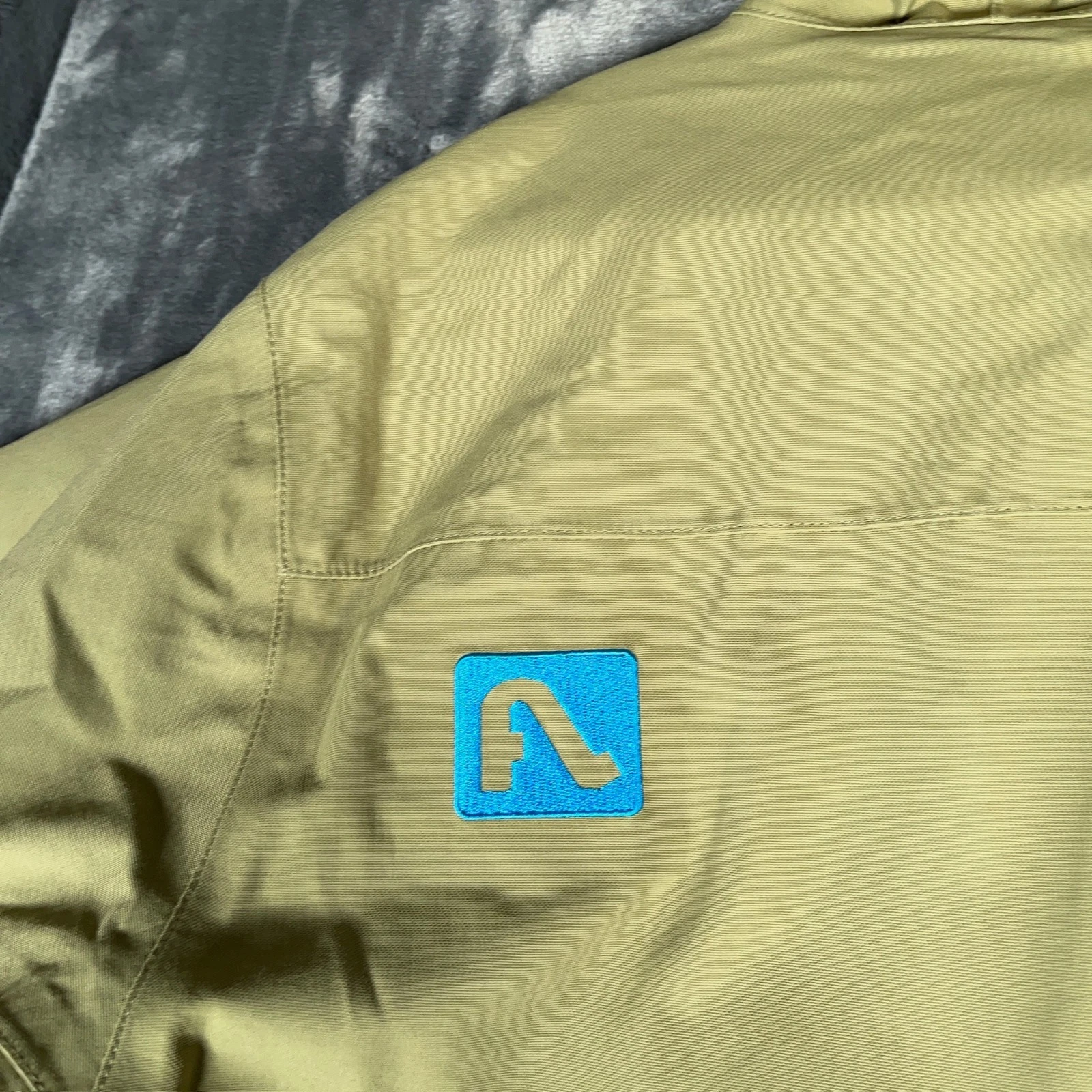 Flylow Jacket Mens Medium Green Hardshell Ski Snow Waterproof Huckberry Quantum - product detail image 14