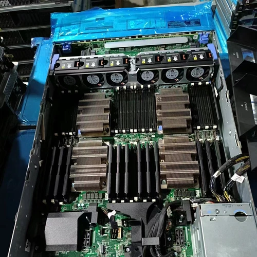 Dell PowerEdge R840 Server 24X2.5"(12x NVME) + H730 raid 2X1100W PSU CTO