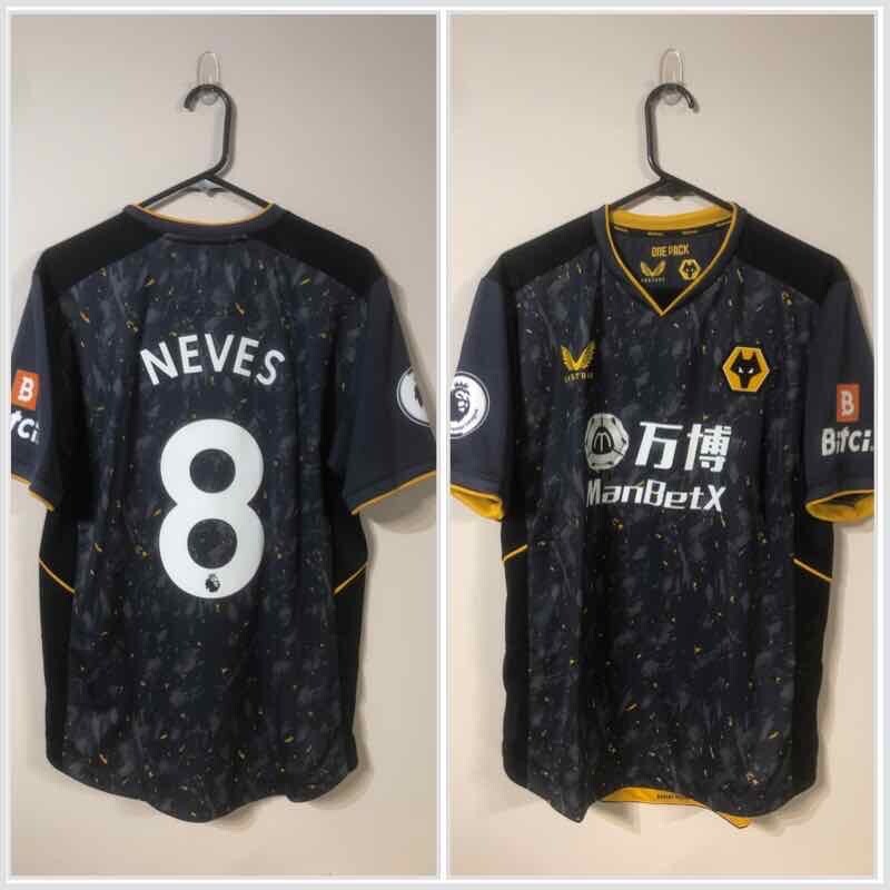 Maillot de football extérieur Neves #8 BNWT Wolves 2021/22 Large