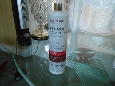 scentuals anti aging eye cream