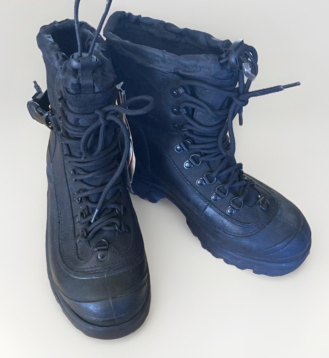 Sorel Conquest Boots Mens Sz Thinsulate Water Resistant NM1049-011