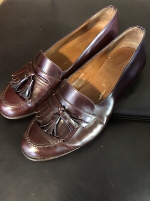 Salvatore Ferragamo Tassel Loafers Men display picture 1
