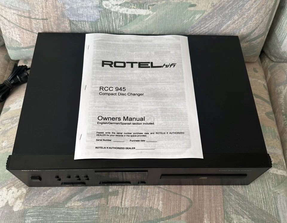 Rotel RCC-945 Compact 6-Disc Multi CD Changer w/ Manual - Works Good!! - Image 2 of 4
