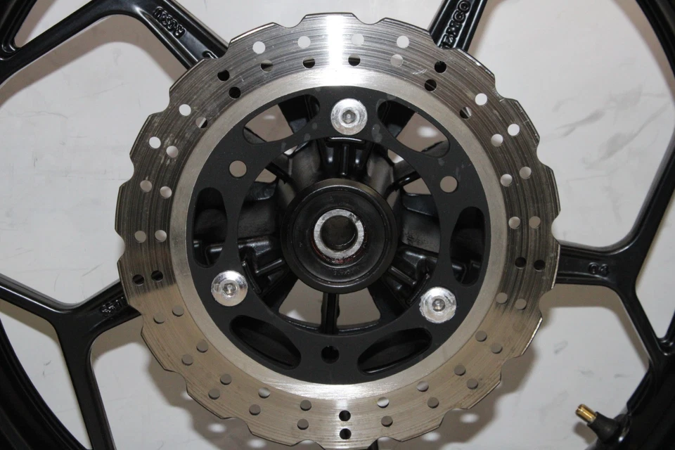 Kawasaki Ninja 300 Ex300A 2014 OEM llanta trasera Foto 2 de 4