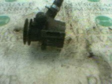 Pompe direction assistée Peugeot 309
