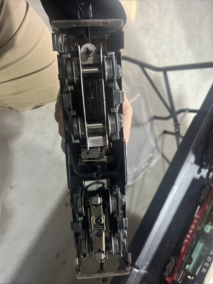 Lionel Post War 601 Seaboard NW2 Switcher, Good Condition  Tested And Runs Great - Image 2 of 4