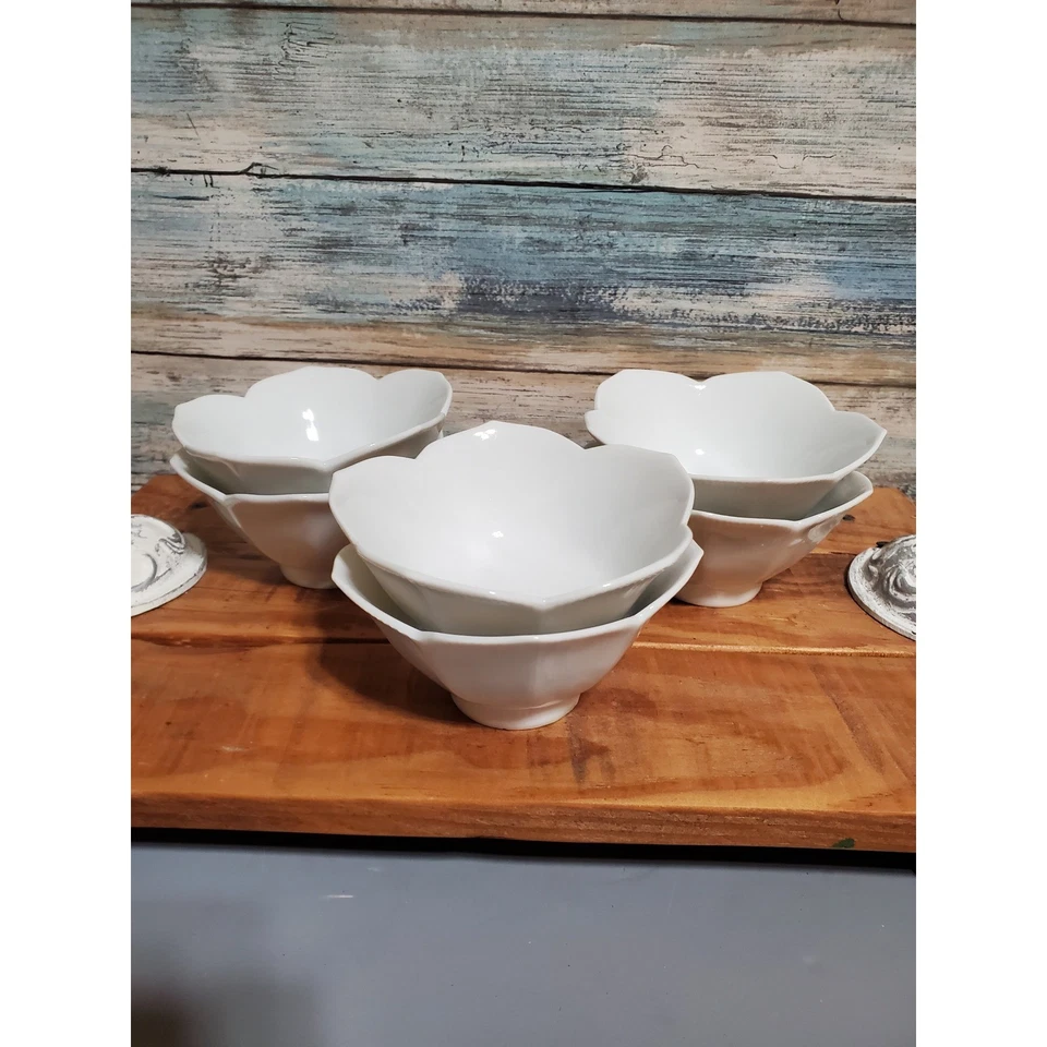 Juego de 6 platos de aperitivo de cerámica blanca con forma de flor de loto, arroz y postre Foto 3 de 4