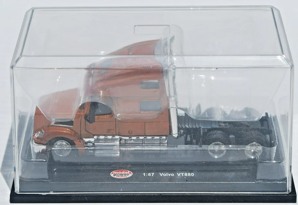 Model Power. HO Scale.  Volvo VT880. Copper/Brown. Die Cast. As New. - Image 2 of 4