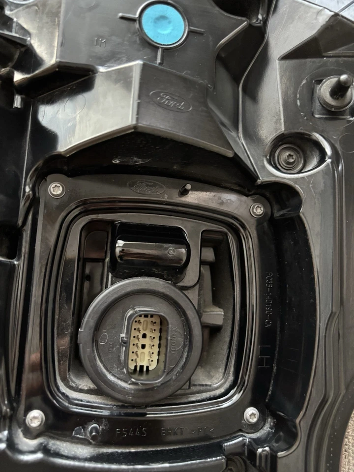 2023 - 2025 超值原始设备制造商福特 LED 尾灯左右带盲点模块 ü — 第 4/4 张图片