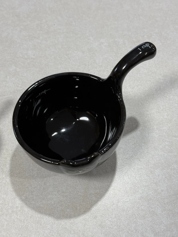 10 件草莓街嵌套黑猫陶瓷量杯 - 2 件套 — 第 3/4 张图片