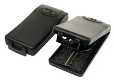 Custom Accessories 46061 Twin Set Magnetic Key Holder , black 