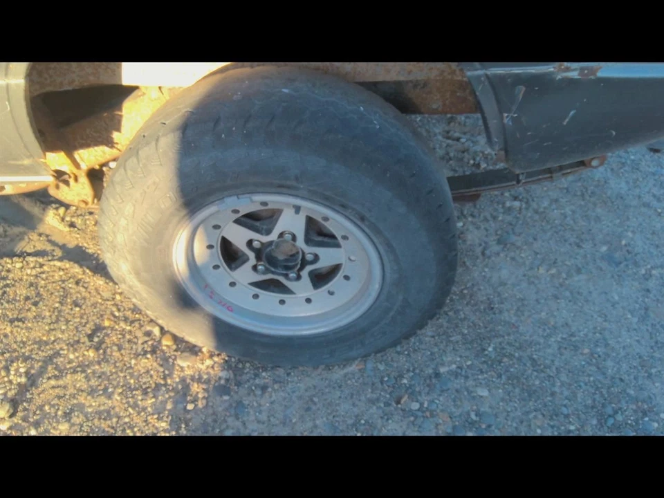 Encendedor de bobina/encendedor carburador de 4 cilindros para camioneta Toyota 84-88 2146223 Foto 4 de 4