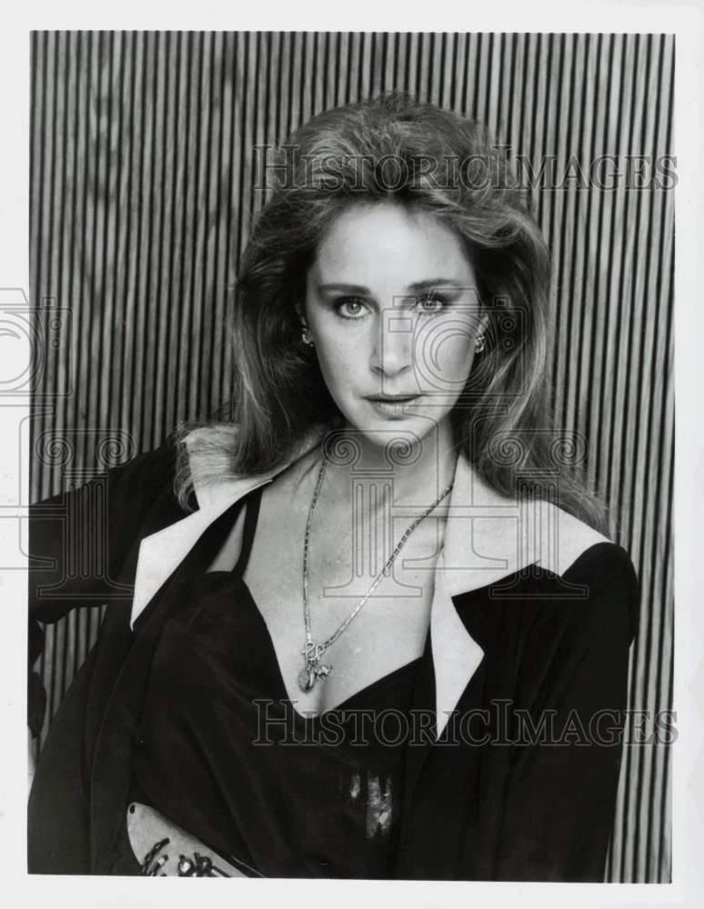 1983 Press Photo Actress Pamela Bellwood in "Dynasty" TV Show - srp26673 - 画像1/2