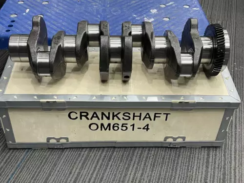 Motor Kurbelwelle für Mercedes OM 651 W212 A207 C207 X253 W221 W222 R172 C117 - Bild 1 von 8
